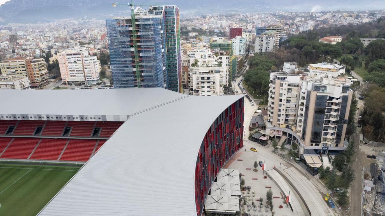 Seven Luxury Suites Tirana Exterior photo